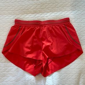 Lululemon running shorts size 4